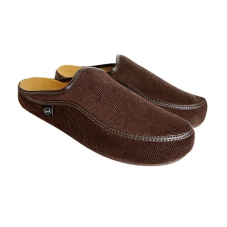 Brandy Lea + Mikrof Man Dk Brown40