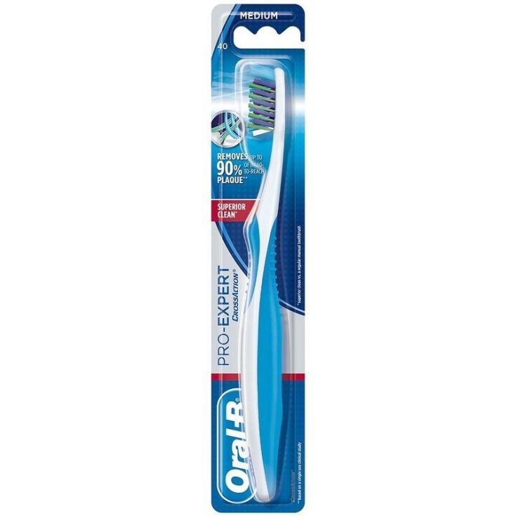 Oral-B® Pro-Expert Anti Plaque 40 Medium Handzahnbürste