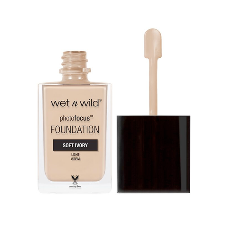 PhotoFocus ™ Soft Ivory E362P Wet N Wild® Foundation + Concealer