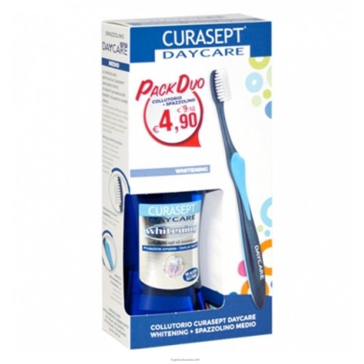 Daycare Whitening Mouthwash + Curasept® Medium Zahnbürste